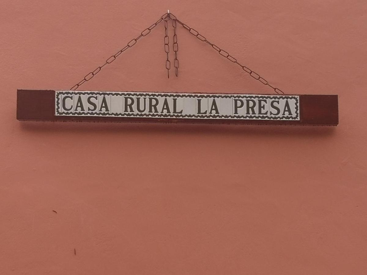 Casa Rural La Presa Vallehermoso Exterior photo